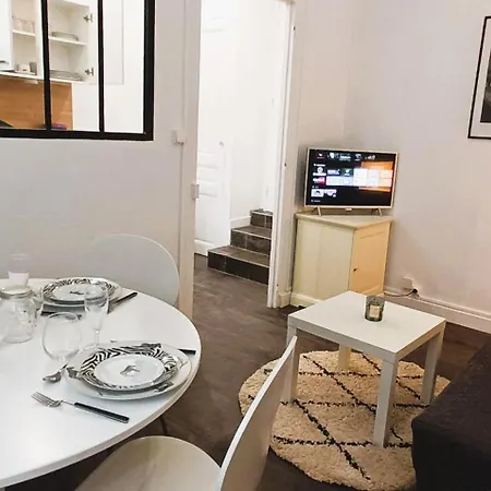 דירה Le Turenne, T2 Cozy Et Calme, Wifi, Tv, Stationnement Aise *