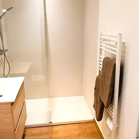 Le Turenne, T2 Cozy Et Calme, Wifi, Tv, Stationnement Aise * Tours