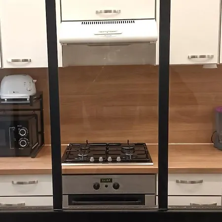 Lägenhet Le Turenne, T2 Cozy Et Calme, Wifi, Tv, Stationnement Aise